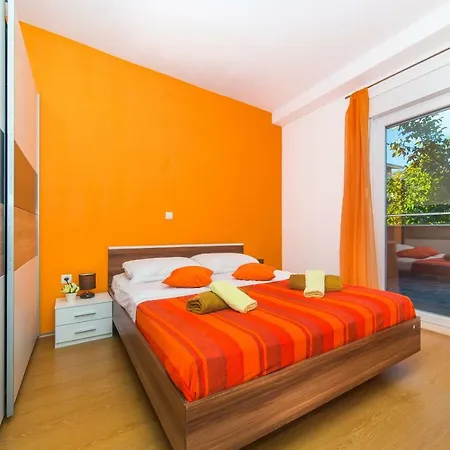 Apartment Marino Kastela